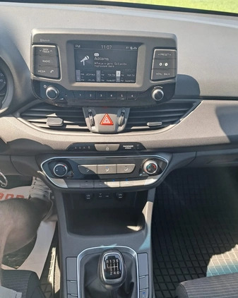 Hyundai I30 cena 51000 przebieg: 150800, rok produkcji 2019 z Kałuszyn małe 301